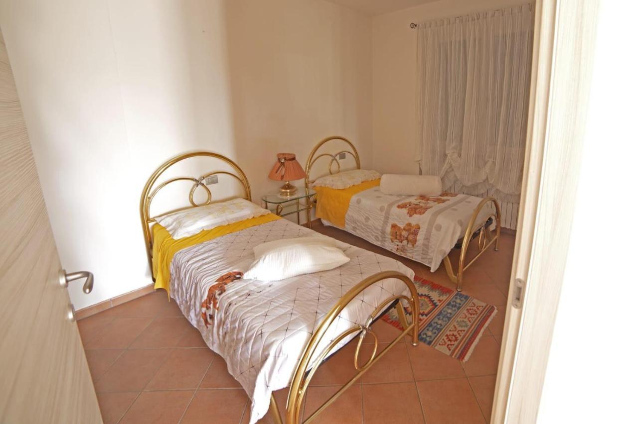 Casa Vacanze Al Capriano Appartamento Mora Cantello Kültér fotó